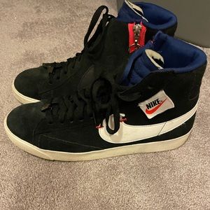 Woman’s Size 10 Blazer Mid 77’ Shoes